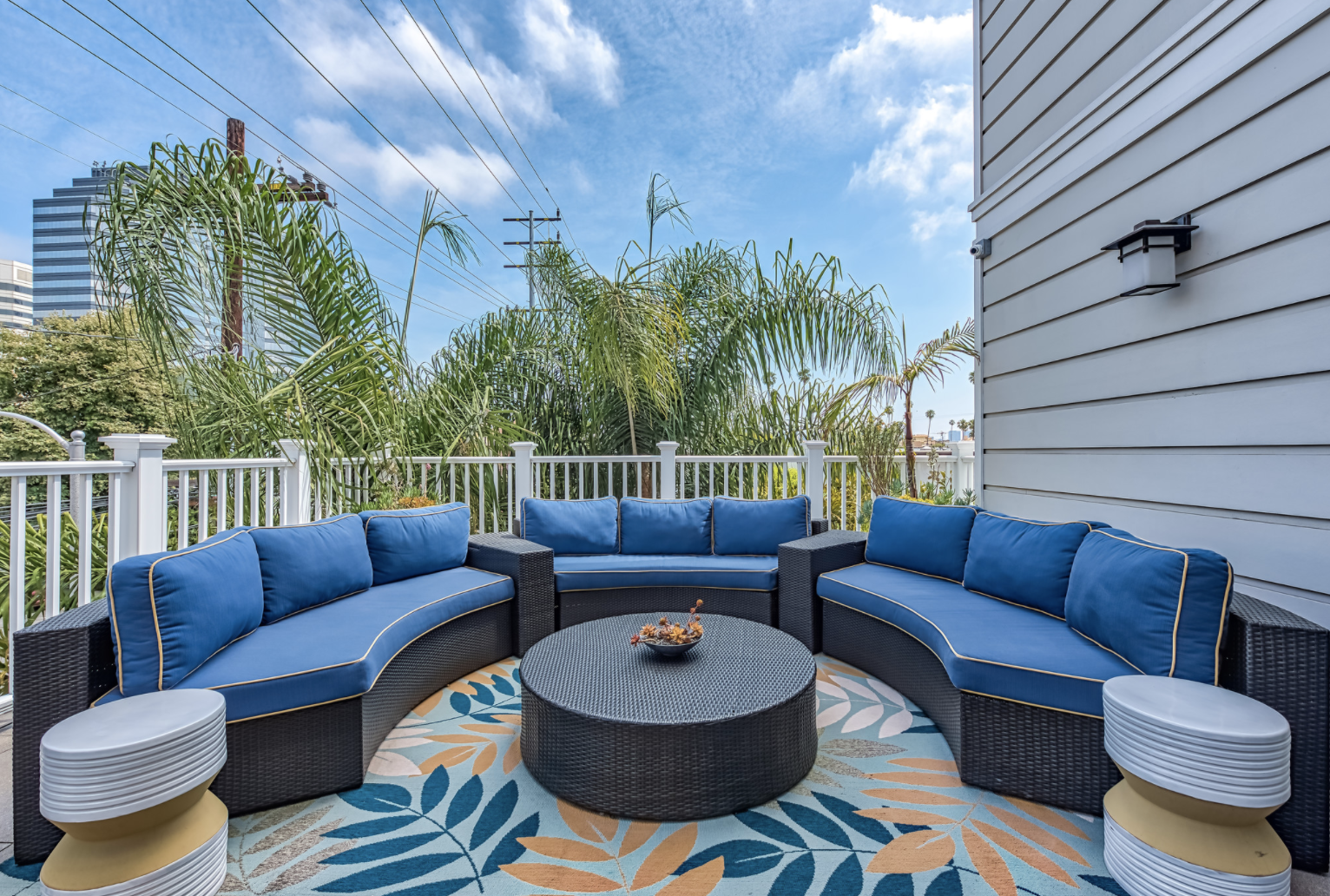 WELLESLEY HOUSE well12.png