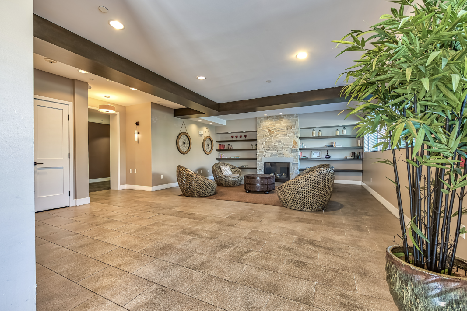 WELLESLEY HOUSE well15.png