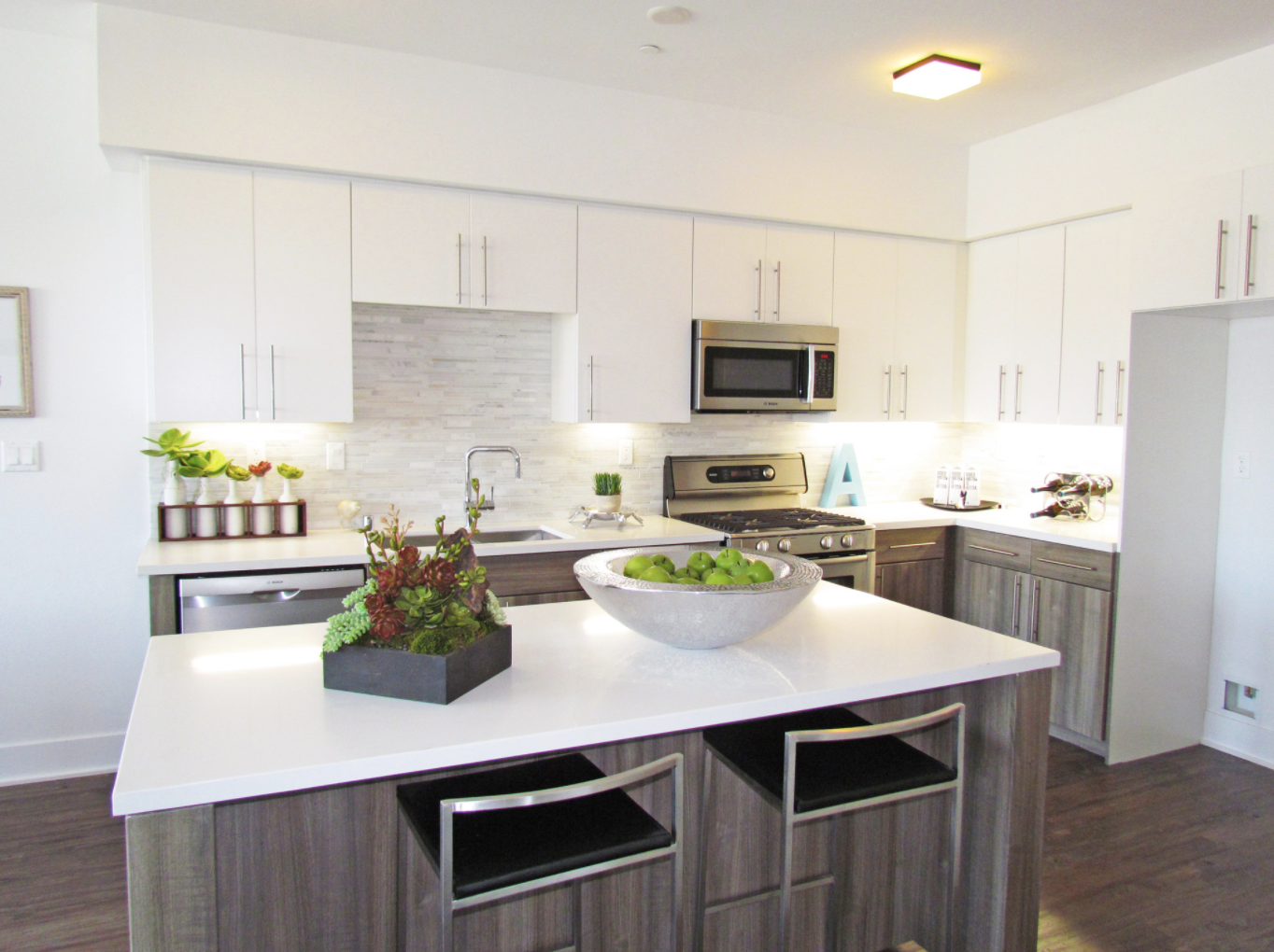 WELLESLEY HOUSE well22.png