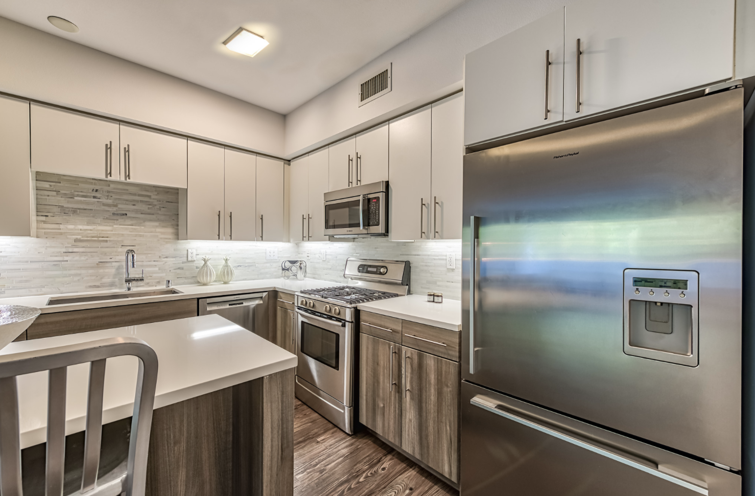 WELLESLEY HOUSE well36.png